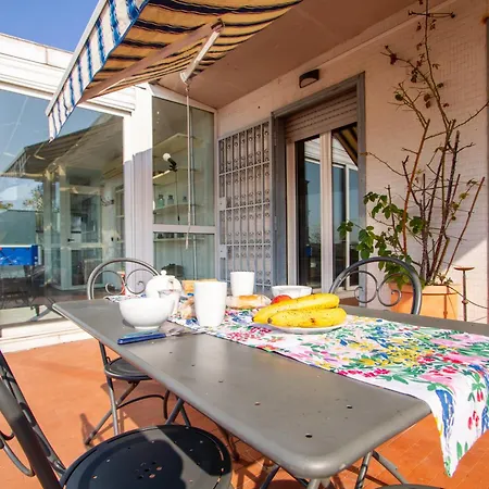Attico Con Terrazzo Navigli Bocconi - Navigliapartments Milánó