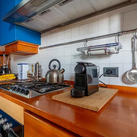 Attico Con Terrazzo Navigli Bocconi - Navigliapartments Apartman Milánó